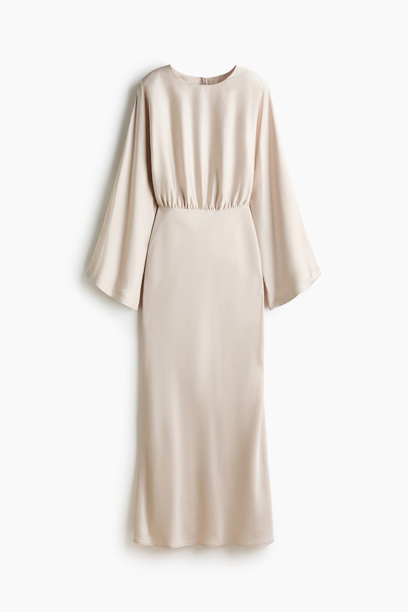 H&M Sculpted-shoulder satin maxi dress in Light beige